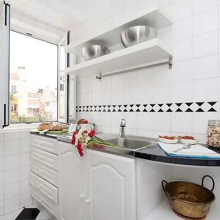Charming 2 Bedroom Avenida Da Liberdade 아파트